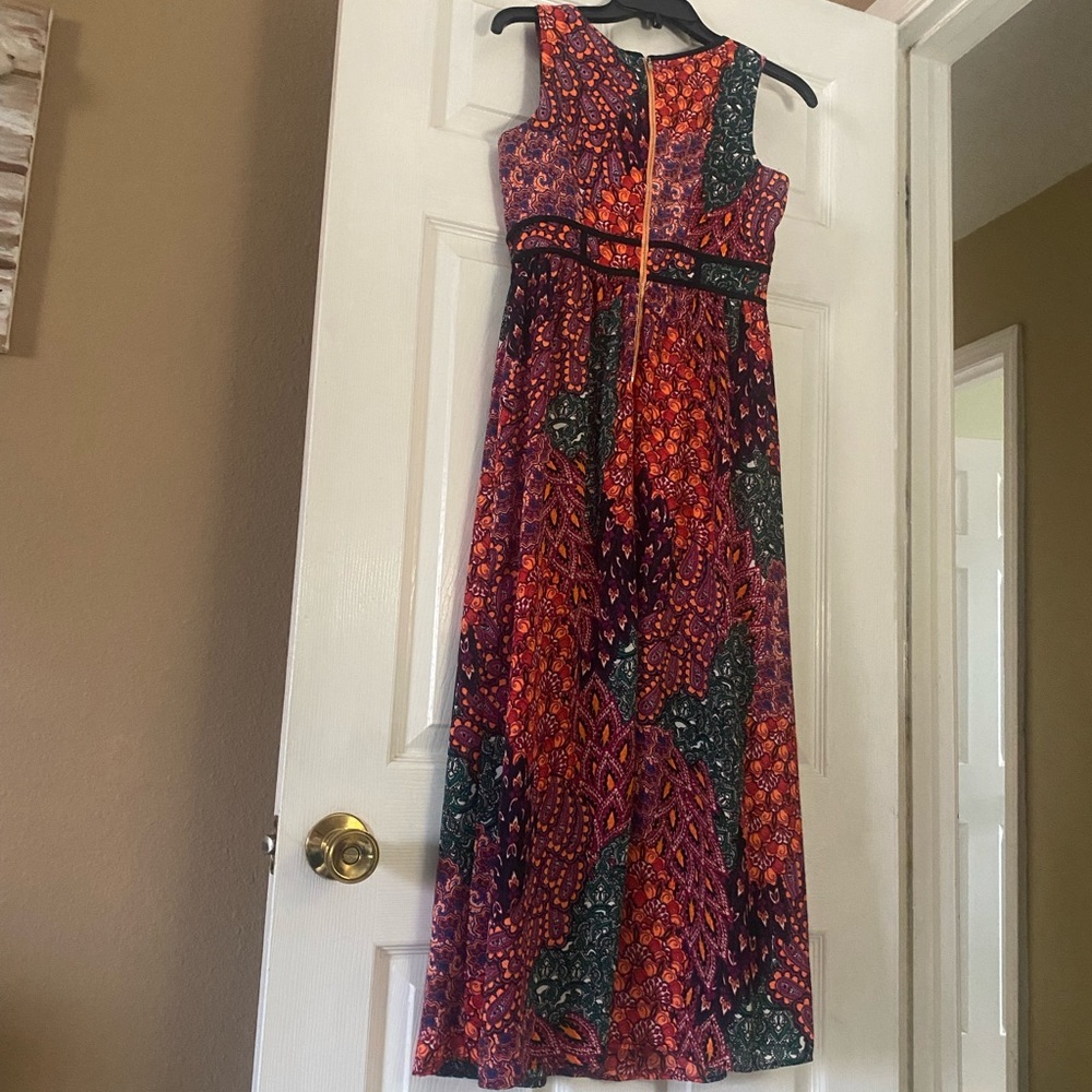 Very lovely girls dress